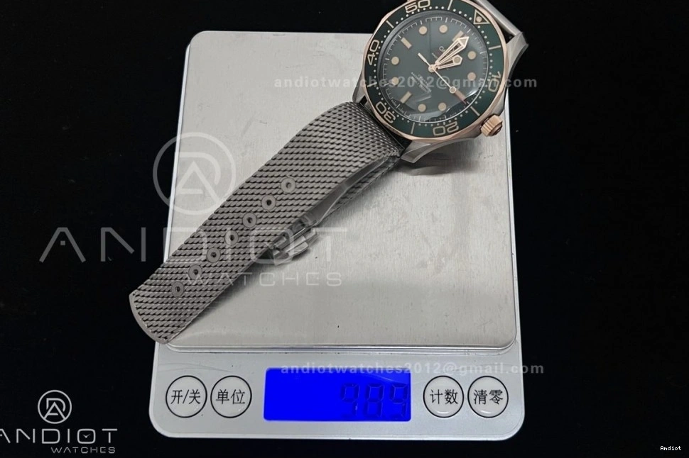 Seamaster on 1:1 VSF Best Mesh Rose Diver Green 300M Edition Dial A8806 Bracelet Gold 1224